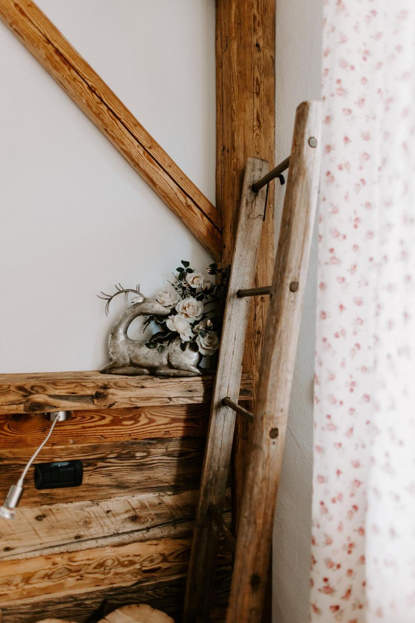 Fra Rose E Mughi Bed & Breakfast